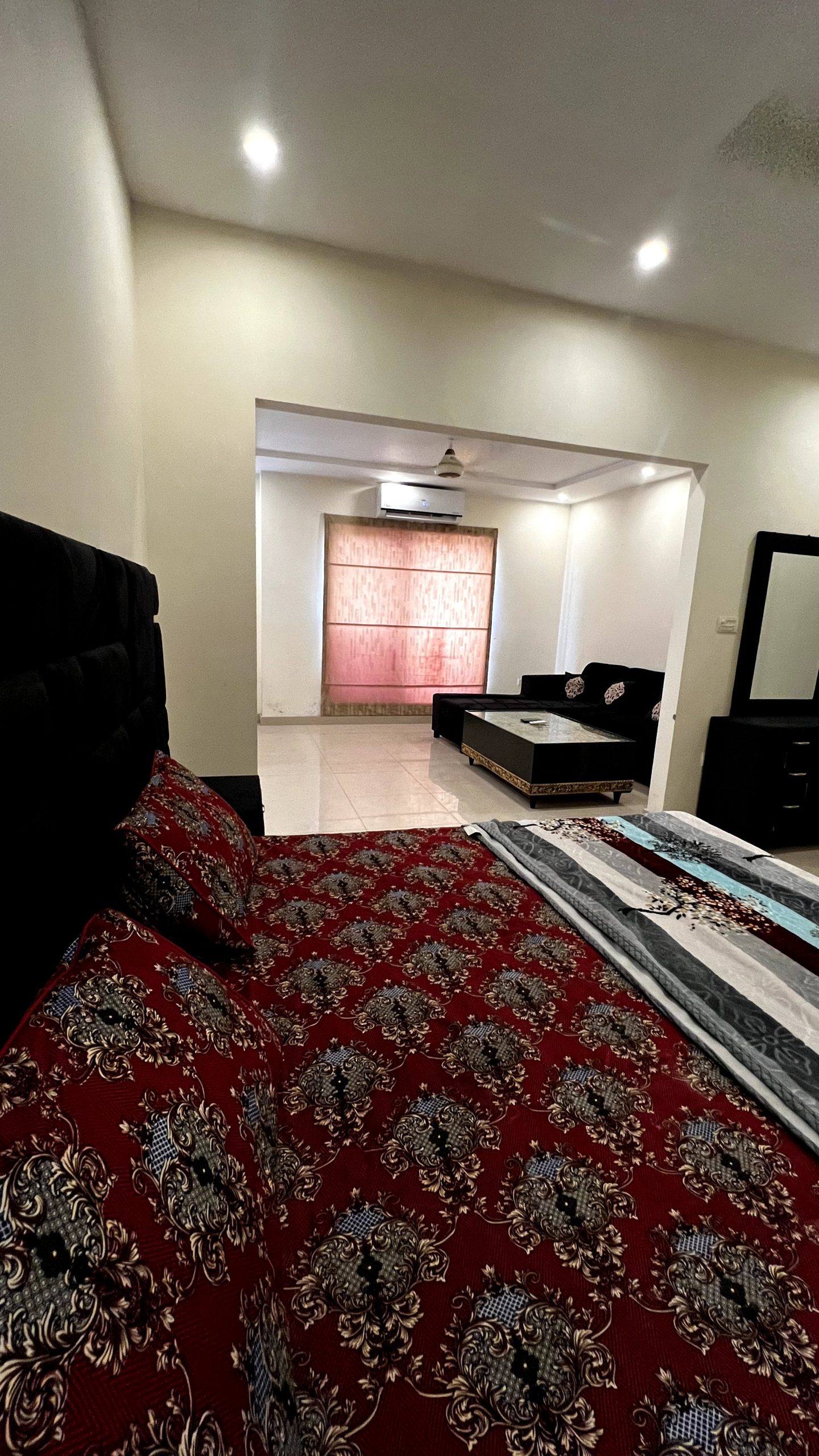 Single Bed Furnished Apartment for Daily Rent Citi Housing Sialkot