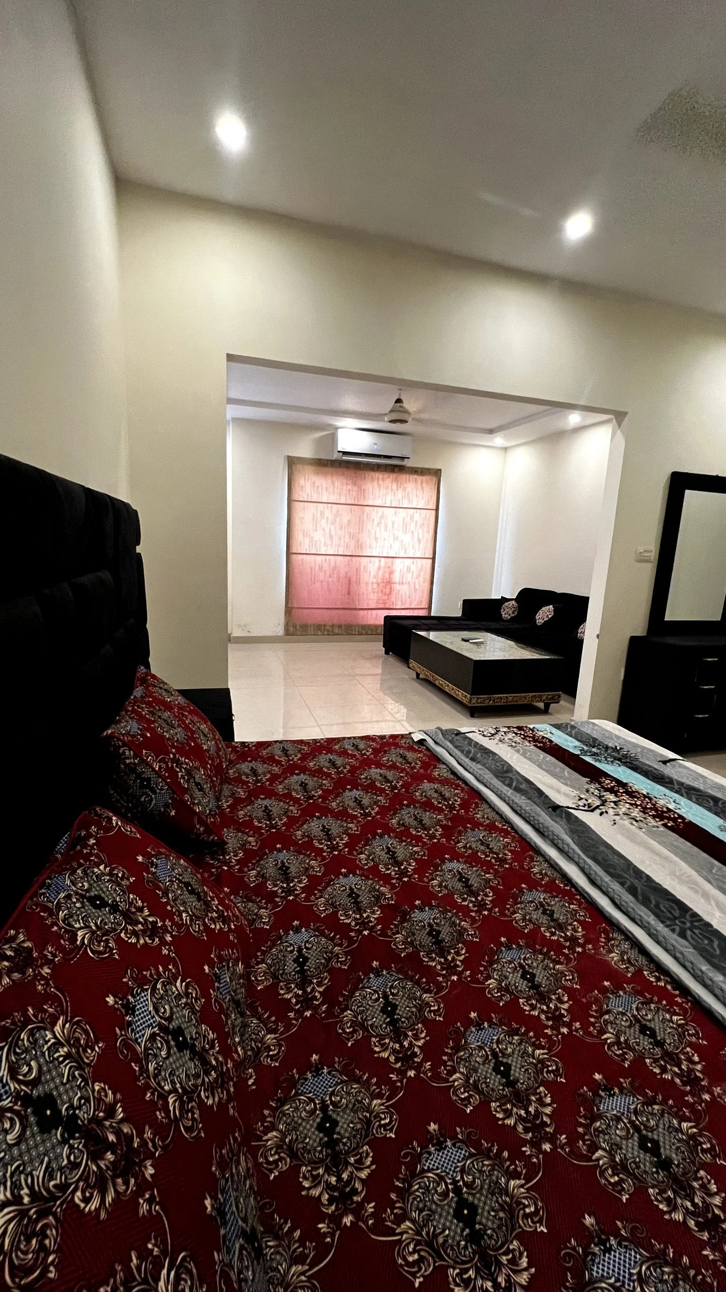 Single Bed Furnished Apartment for Daily Rent Citi Housing Sialkot
